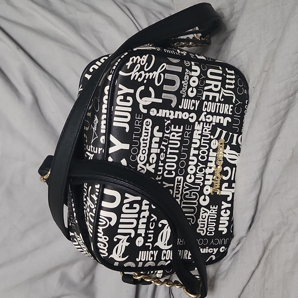 Juicy Couture Word Search Black & White Camera Crossbody purse Bag NWT
